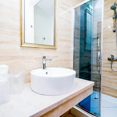 Guci Hotel