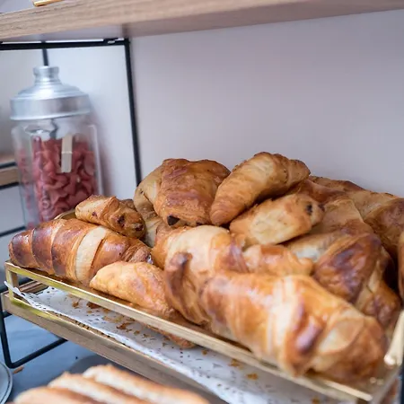 Guci מלון קונסטנצה