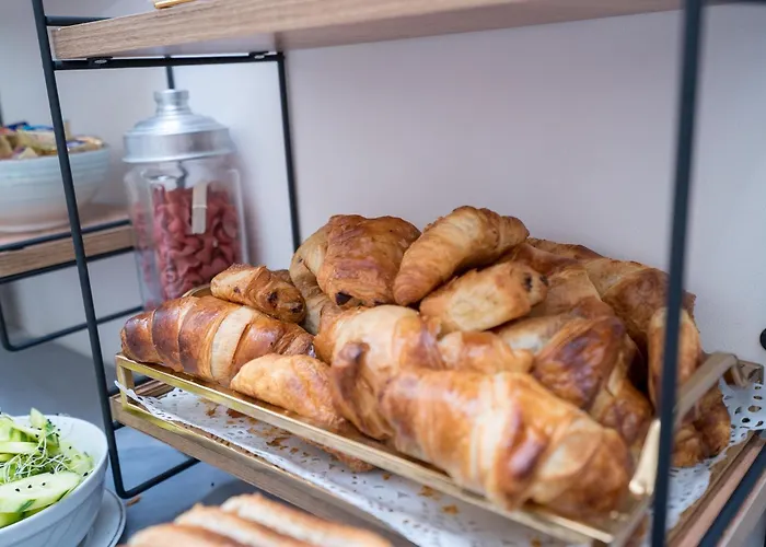 Guci Отель Констанца